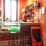 Hotel Desiree 3*