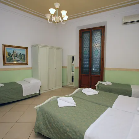 Otel Desiree Floransa