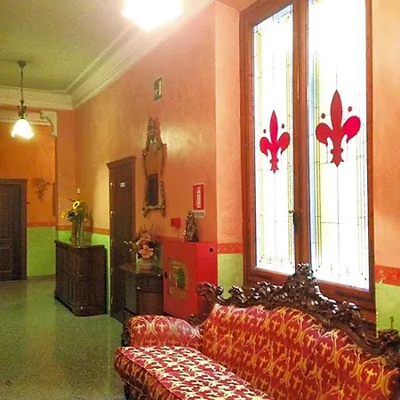Hotel Desiree 3*