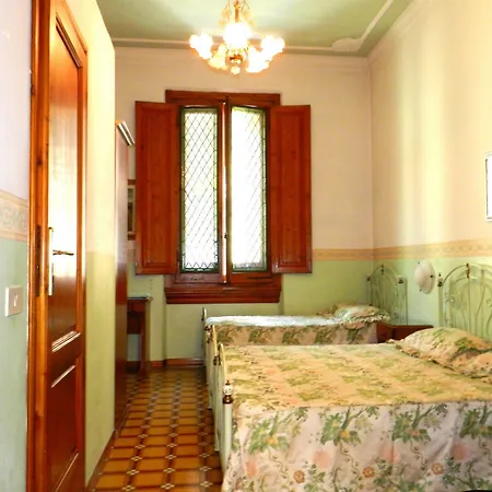Desiree 3* Флоренция