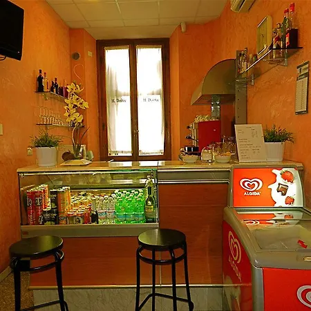 Desiree Hotel 3*