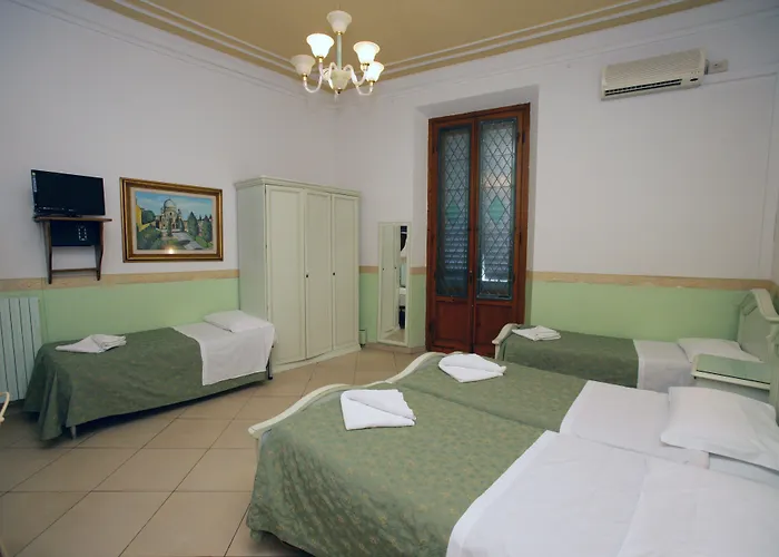 Отель Desiree Флоренция